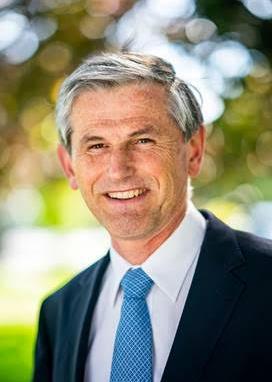  数百万美元流入卑诗扰乱经济 省长贺谨为何保持沉默