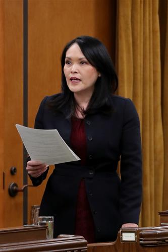  關慧貞向聯邦反映民情 提出多項抒解民困政策