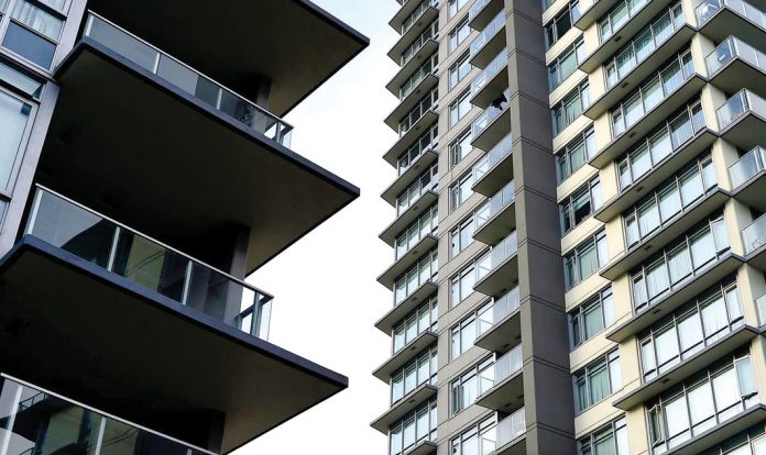 温哥华买房竞价激烈 高10%出价遭卖家冷眼