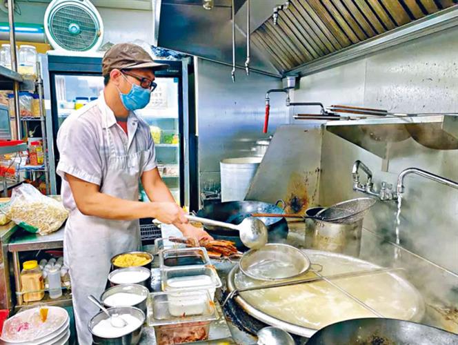 加国中餐厅人手极度短缺 经济重启高薪挖墙脚