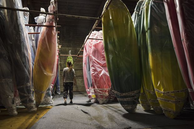 运费狂飙580%！加拿大商家货都堆在中国港口