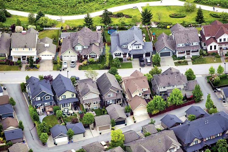 8月房屋销售跌逾半成 平均售价按年涨17%