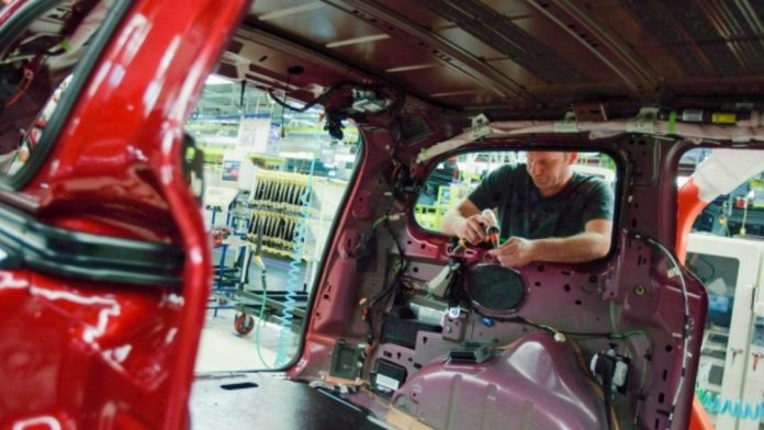 半导体芯片短缺情况缓解 安省多家汽车厂陆续复工