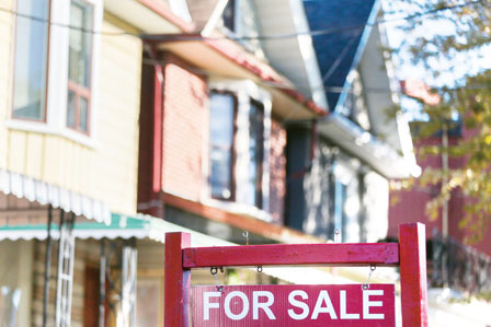 加国房价年半飚33% 多伦多地区涨14.5%