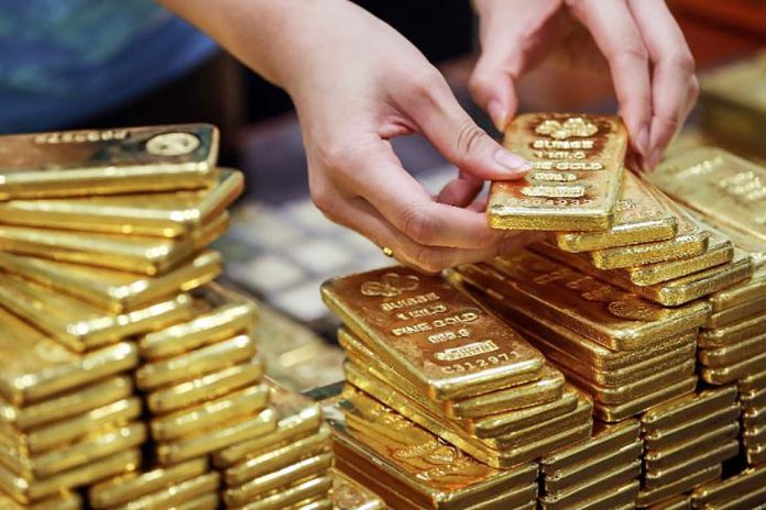 黄金价格破每盎司2000美元 接近历史高位