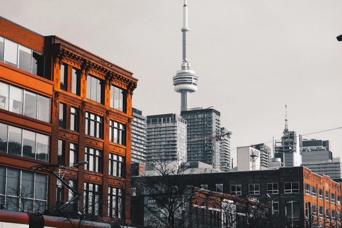 大多地区3月房价较上月跌2% 成交量同比下降30%