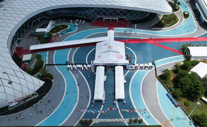 以消费为桥谋共赢之道—第二届中国国际消费品博览会收官