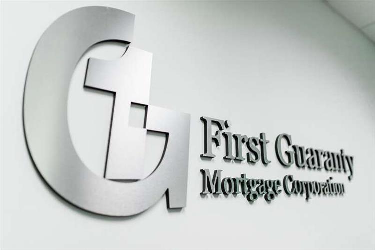 第一张多米诺骨牌倒下了?美国房贷公司开始破产