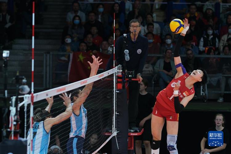（体育）（4）排球——女排世锦赛：中国胜阿根廷