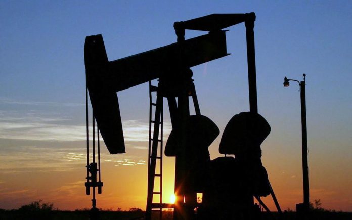 高盛调低油价预测近10％ 建议投资者购期油远期合约