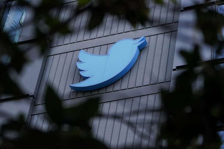 周五是全球首富马斯克落实以440亿美元收购Twitter的限期。AP