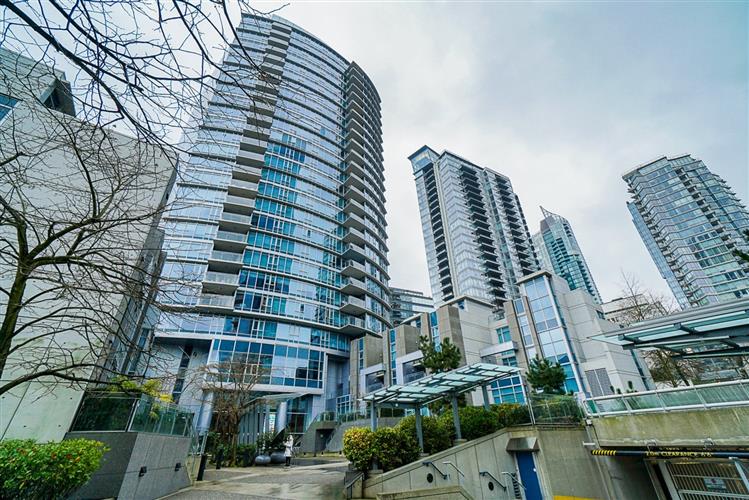 BC房市10月销量持续下降 大温房价仍涨