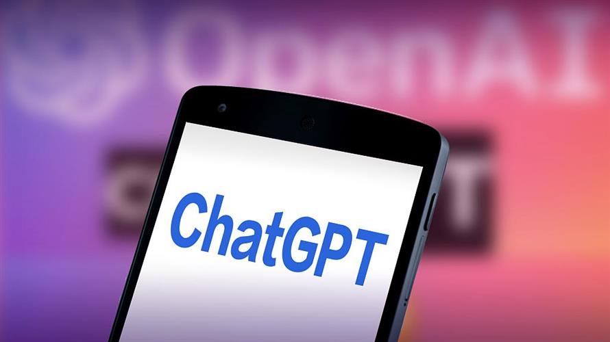ChatGPT概念股再掀涨停潮：12亿资金抢筹，两翻倍股发声降温