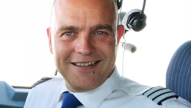 一位名叫尼尔森（Henrik Nielsen）的机长分享自己的经验 ，谈及乘客搭飞机心脏骤停，竟然幸运遇到56位心脏科医师搭同班飞机。  