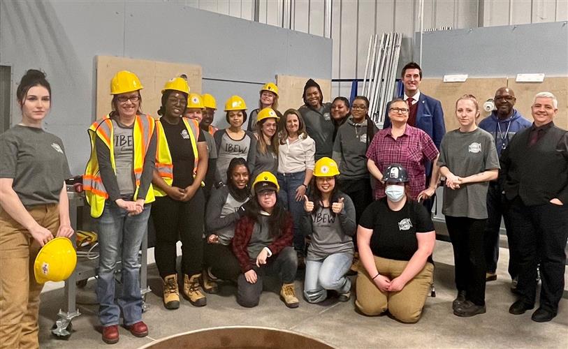 副总理兼财长方慧兰：加国经济以及出台2023年预算的联邦重点