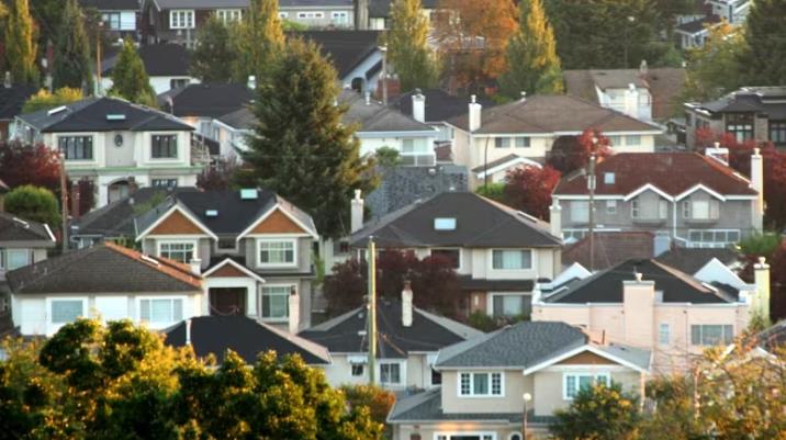 BC省新房屋计划终止独立屋地段用途！各方反应不一