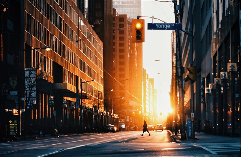 央行下周三宣布利率政策 消费者和企业为经济放缓做准备