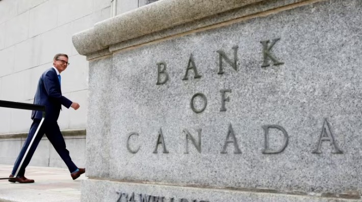 加拿大央行维持利率不变，预计今年通胀将放缓至 3%