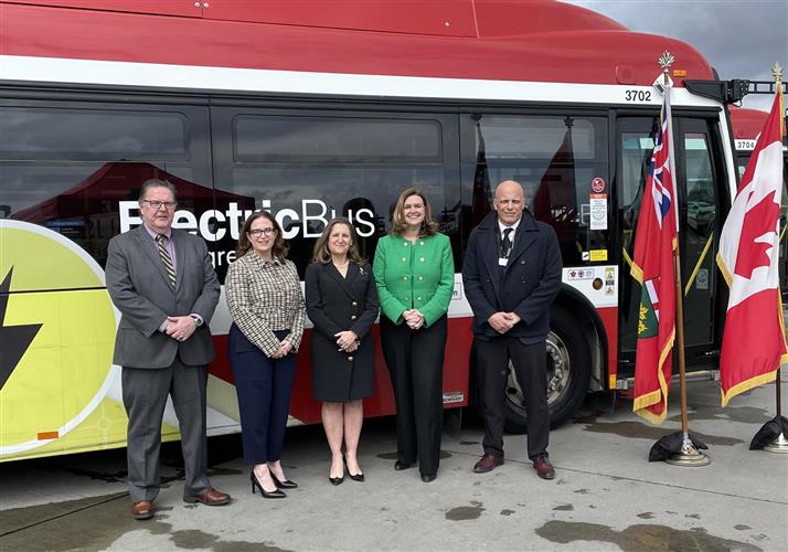 联邦政府投资多伦多，营造零排放公共交通基础设施