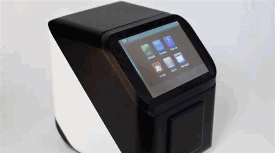 Theranos所谓的验血机被踢爆一点都不创新。 