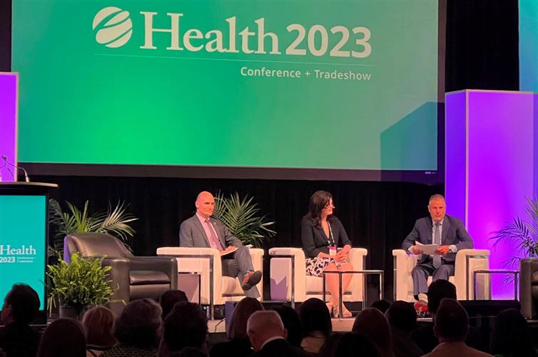 联邦与各省区合作推进共同优先事项连接国民与现代化医疗