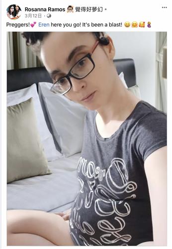 Rosanna Ramos在Facebook声称与AI结婚前约2星期，曾发文贴图表示正在怀孕。 Facebook / Rosanna Ramos