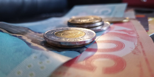 美联储宣布不加息，加币赚了！兑人民币5.38