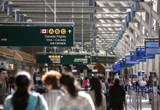 温哥华机场2024年首季客运量创史上第二高 中国旅客不见涨