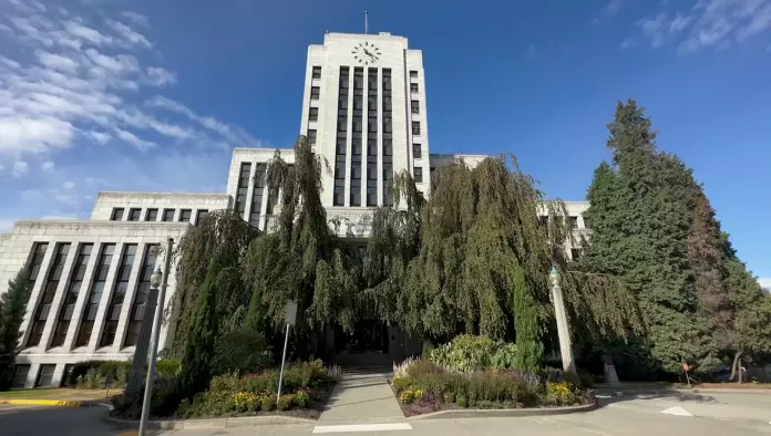 明年温哥华市选 已有多人表态竞逐市长