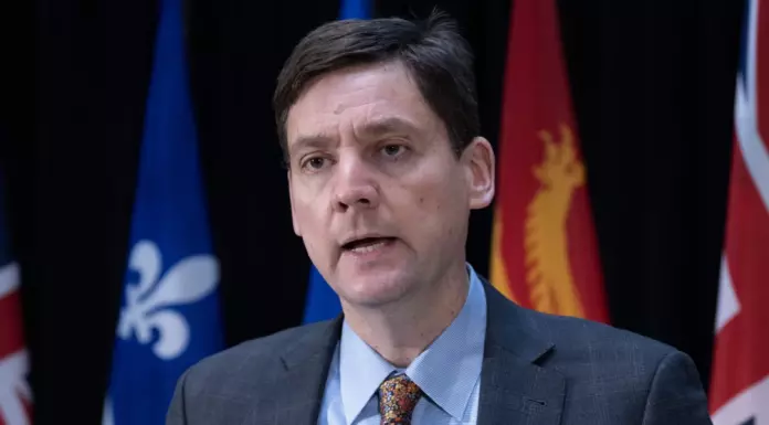 BC省长促国会堵“慢性恐攻”漏洞 防止敲诈勒索嫌犯申请难民