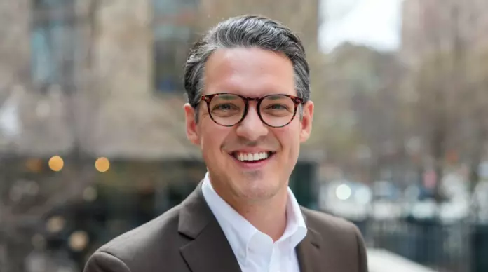 安省自由党领选举开跑　首位正式参选人宣布加入战团