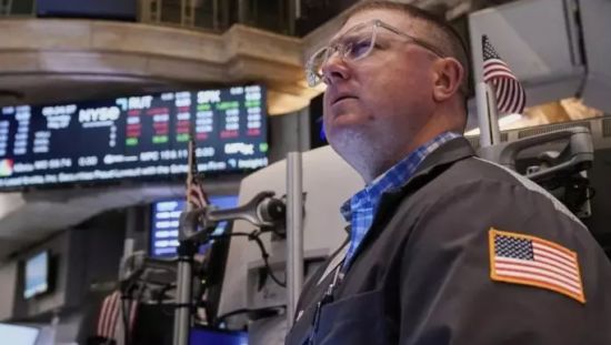 美国法院阻特朗普关税令 环球股市急升