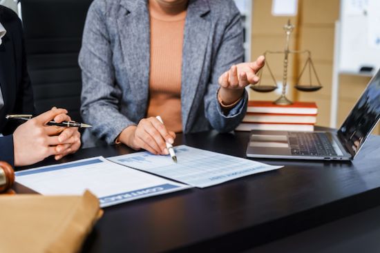 血泪教训！加拿大女子只因忘填一个表格，被CRA连罚两年！