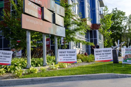 加拿大留学生骤减, 租金暴跌$800! 小房东被迫割肉、弃房