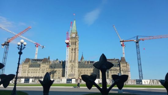 加拿大移民新政细节：境内先拿身份，海外靠后，理由显而易见