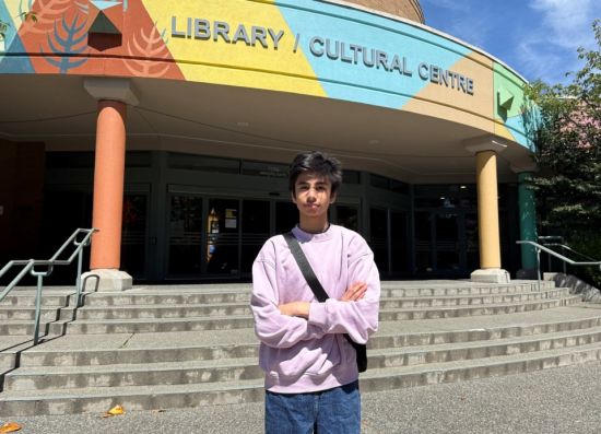 身份突变，加拿大14岁学生恐被迫离境，留下年学费高达1.9万