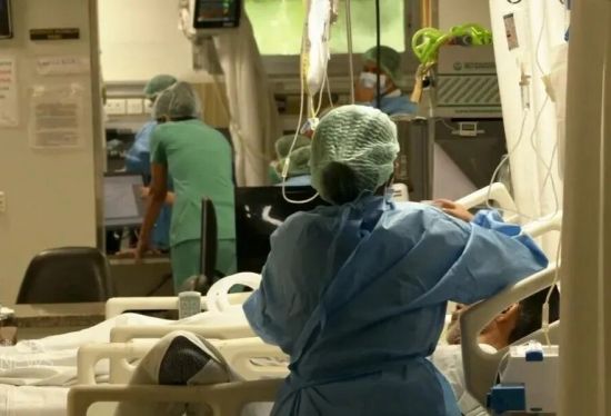 加拿大流感首例死亡,全国住院人数激增!近十年最严重流感季!