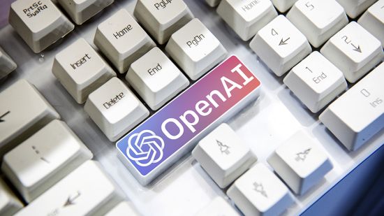 OpenAI商业化提速：被曝未来12个月内收入预计超10亿美元