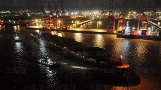 跨越北极，中欧海运迎来全新时间标尺