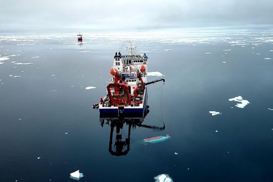 “蛟龙”潜冰洋——创新开展北极深海生物调查