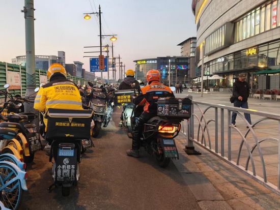 外卖“新国标”实施后，“多输式”商战该休矣