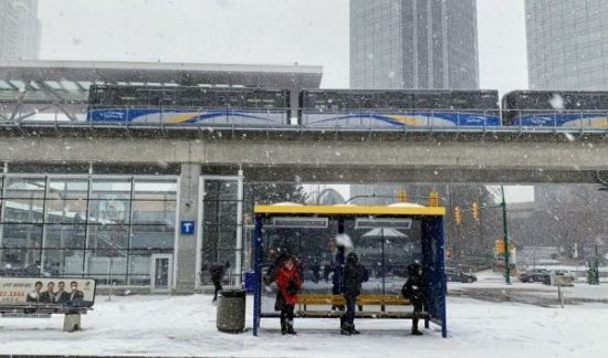 大温发降雪警告 各市及运联严阵以待 列治文吁周一须注意一事