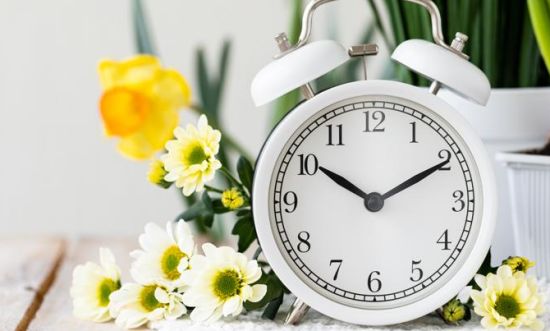 又要调表了! 加拿大