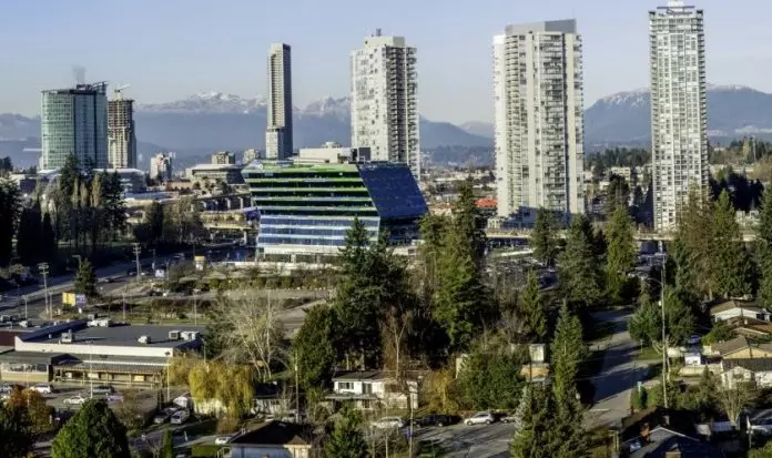 分裂的素里 一个城市两种世界？