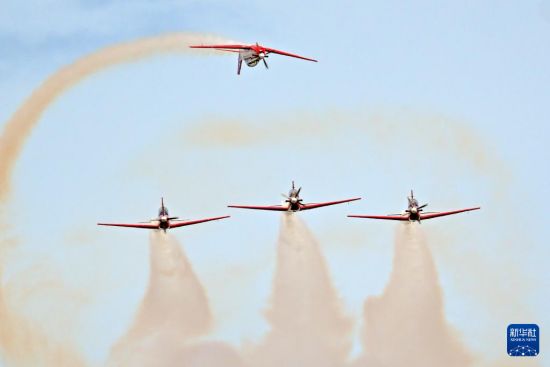 第17届兰卡威国际海事和航空展开幕