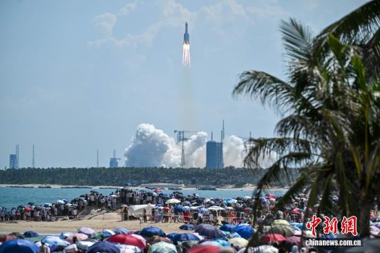 中国成功发射卫星互联网低轨卫星