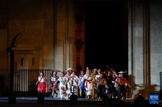 墨西哥举办原住民语言文化节