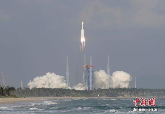 夏天不开空调开车真的能省油吗？