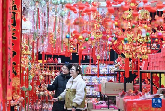 夏天不开空调开车真的能省油吗？