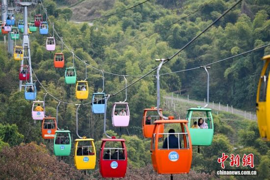 夏天不开空调开车真的能省油吗？